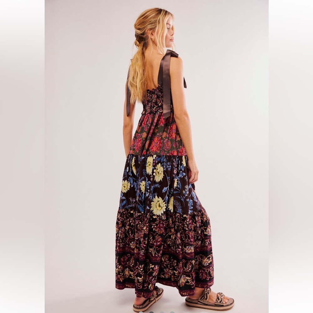 Free People Bluebell Maxi Dress Tiered Floral Smocked Top Black Combo - Picture 2 of 6